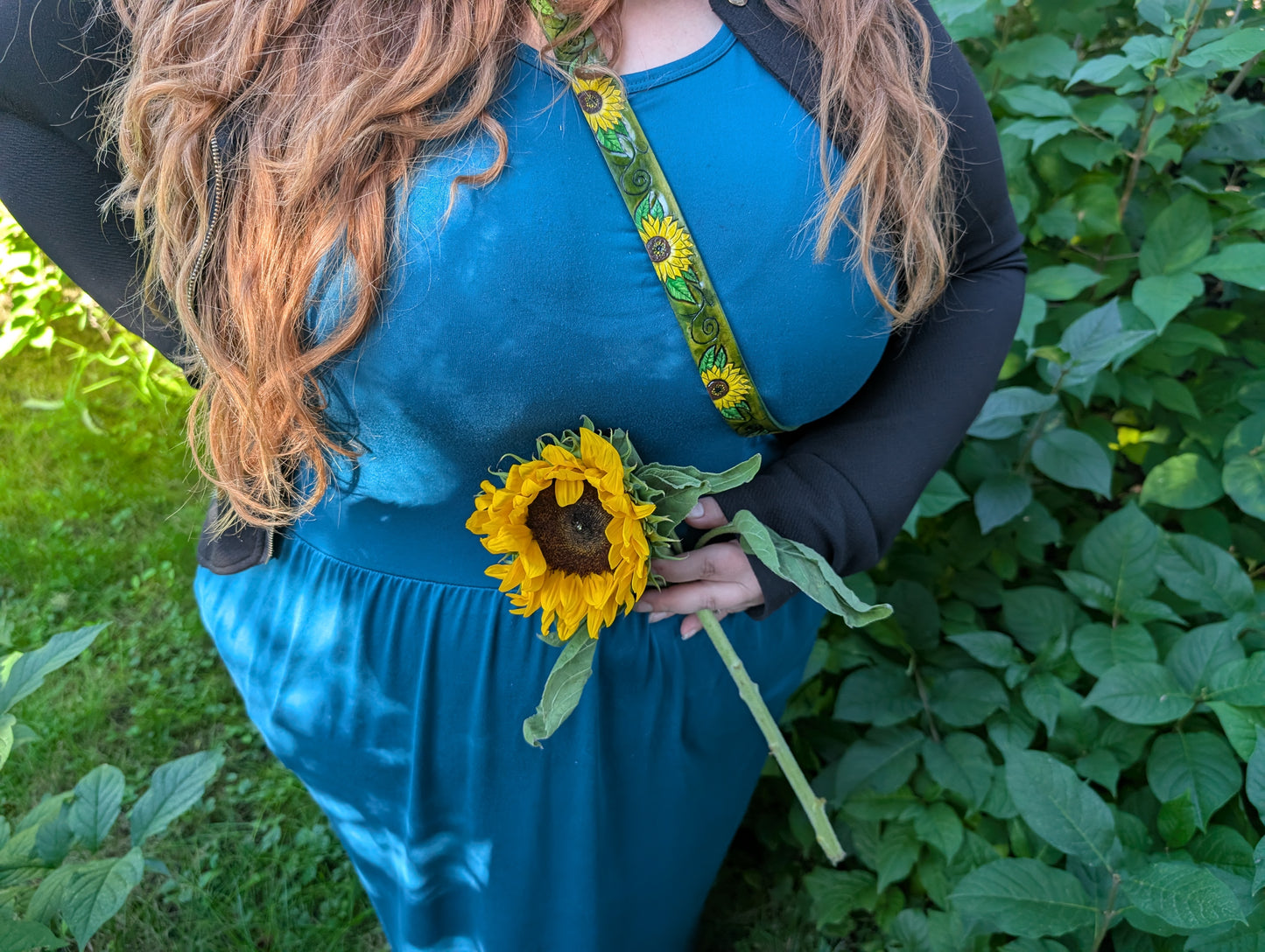Custom order for A. - Handmade Leather Sunflower Slingbag - Hand painted and Hand Tooled - Full Grain Leather