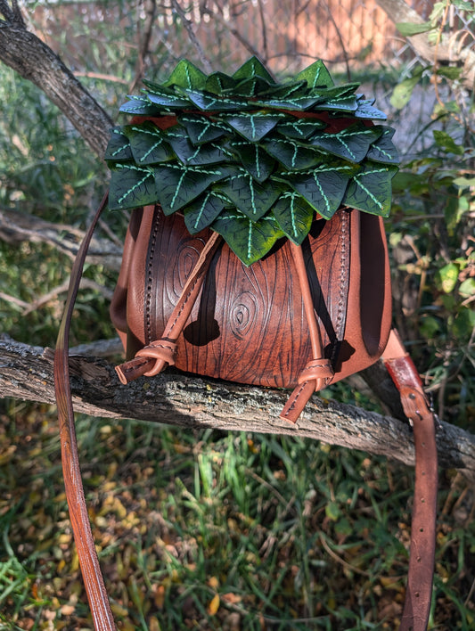 🌿Handmade Leather Forest Sprite Drawstring Crossbody Bag🌿