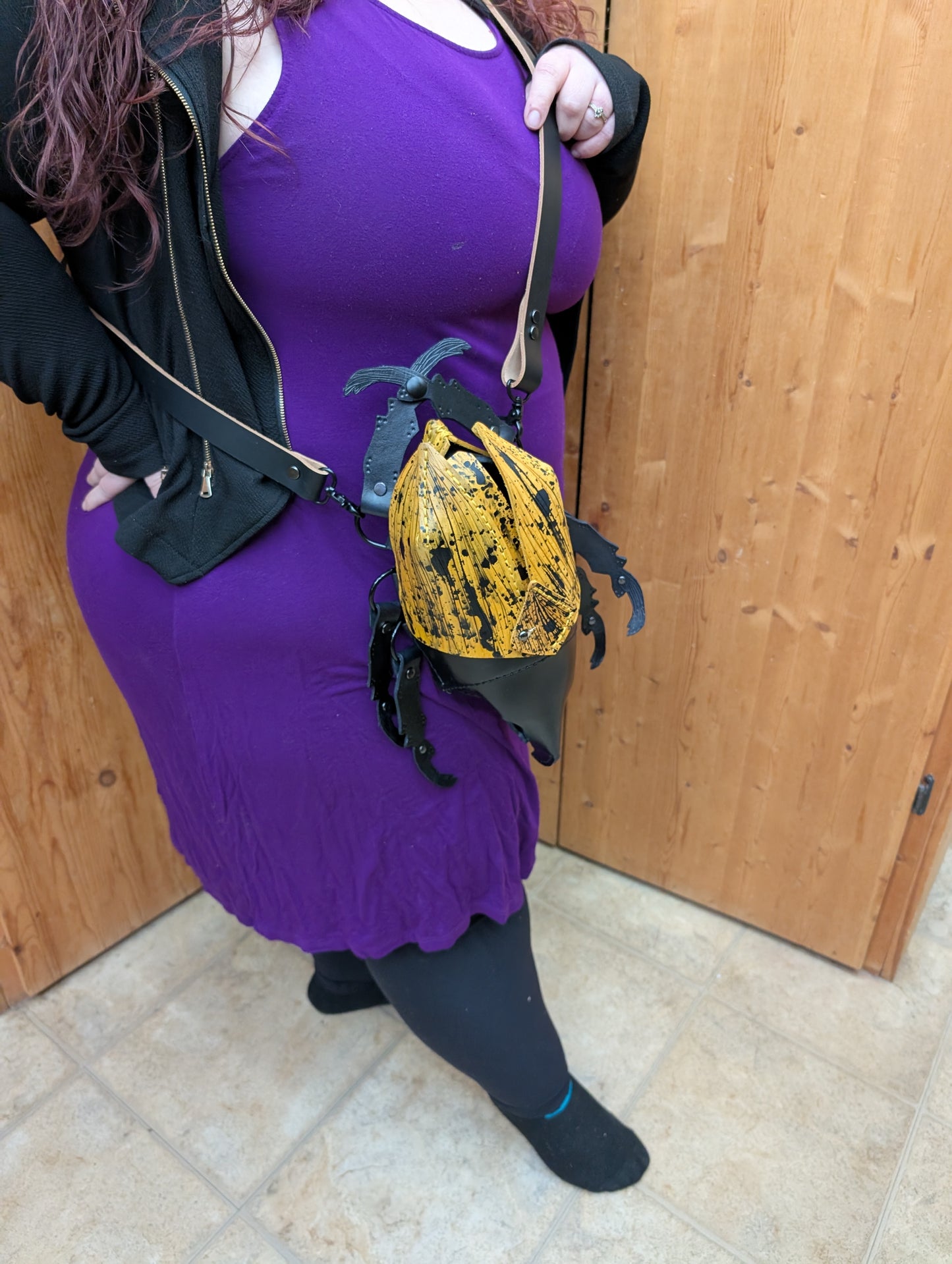 Handmade Leather Beetle Crossbody Purse (Full Grain)