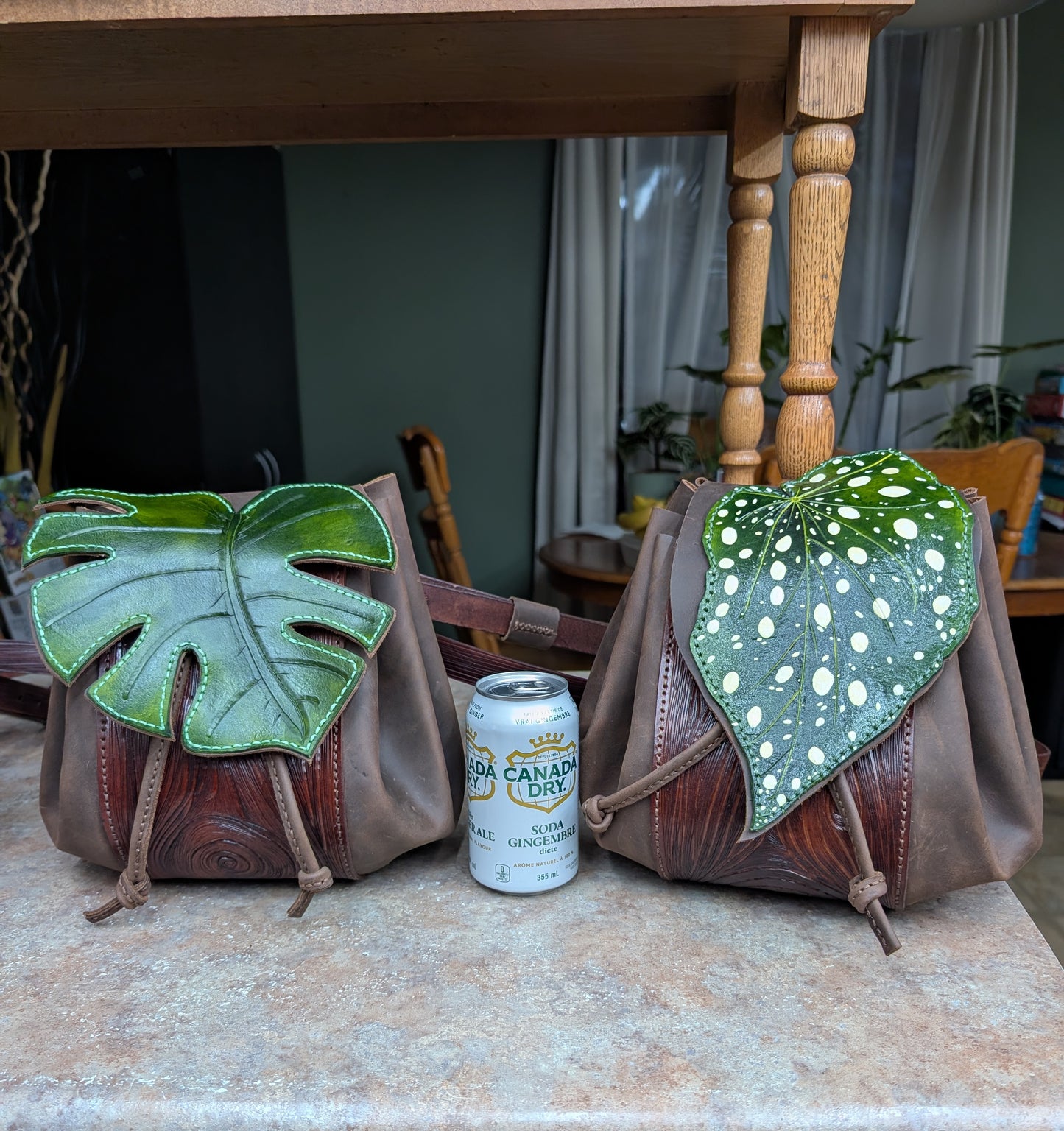 Handmade Leather Begonia Maculata Leaf Crossbody Purse (Full Grain & Tooled Wood Grain) - Handmade in Canada