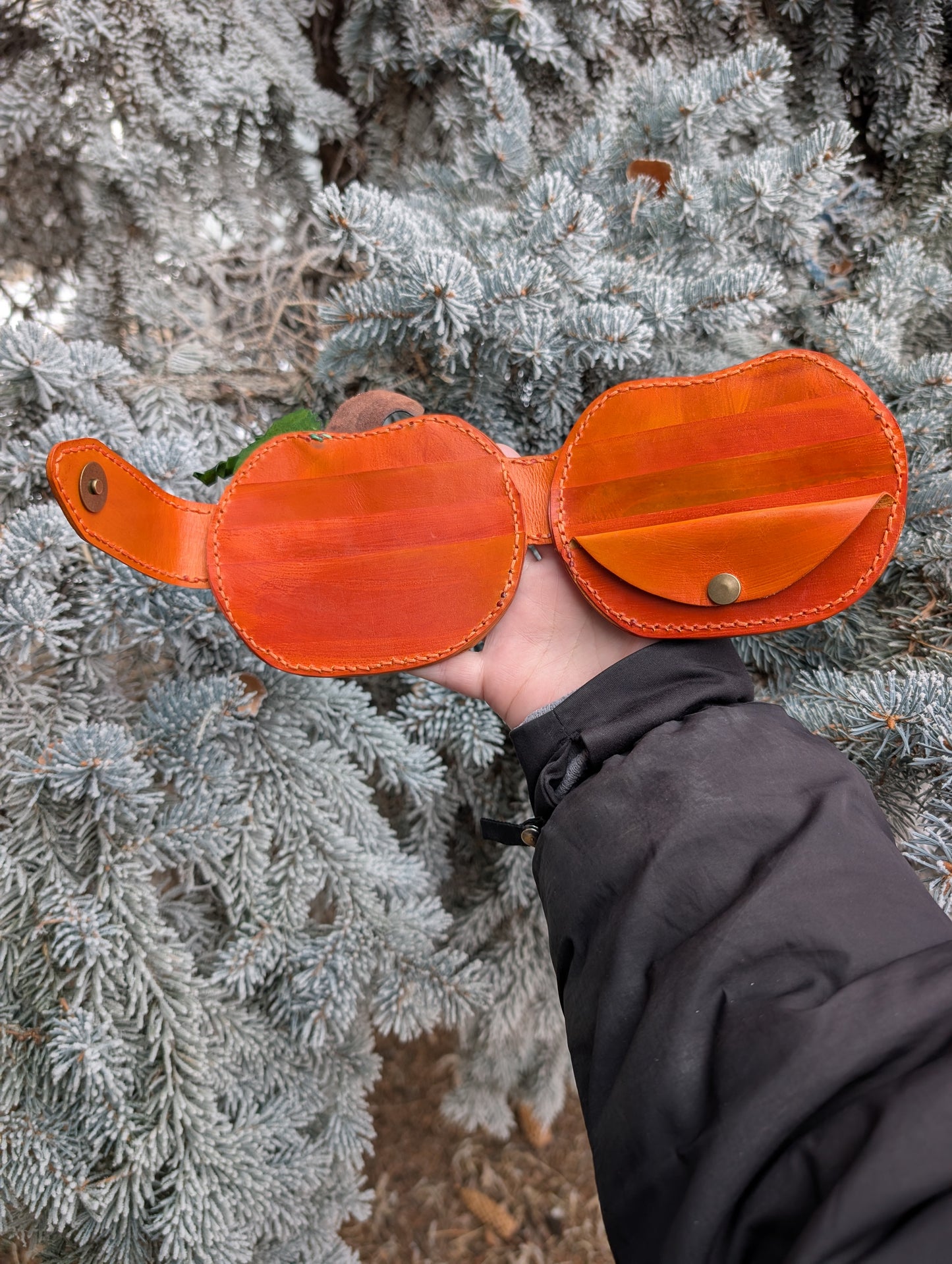 **AVAILABLE FRIDAY MARCH 13TH AT 9AM MDT** Handmade Leather Pumpkin Wallet - Full Grain Leather - Handmade in Canada