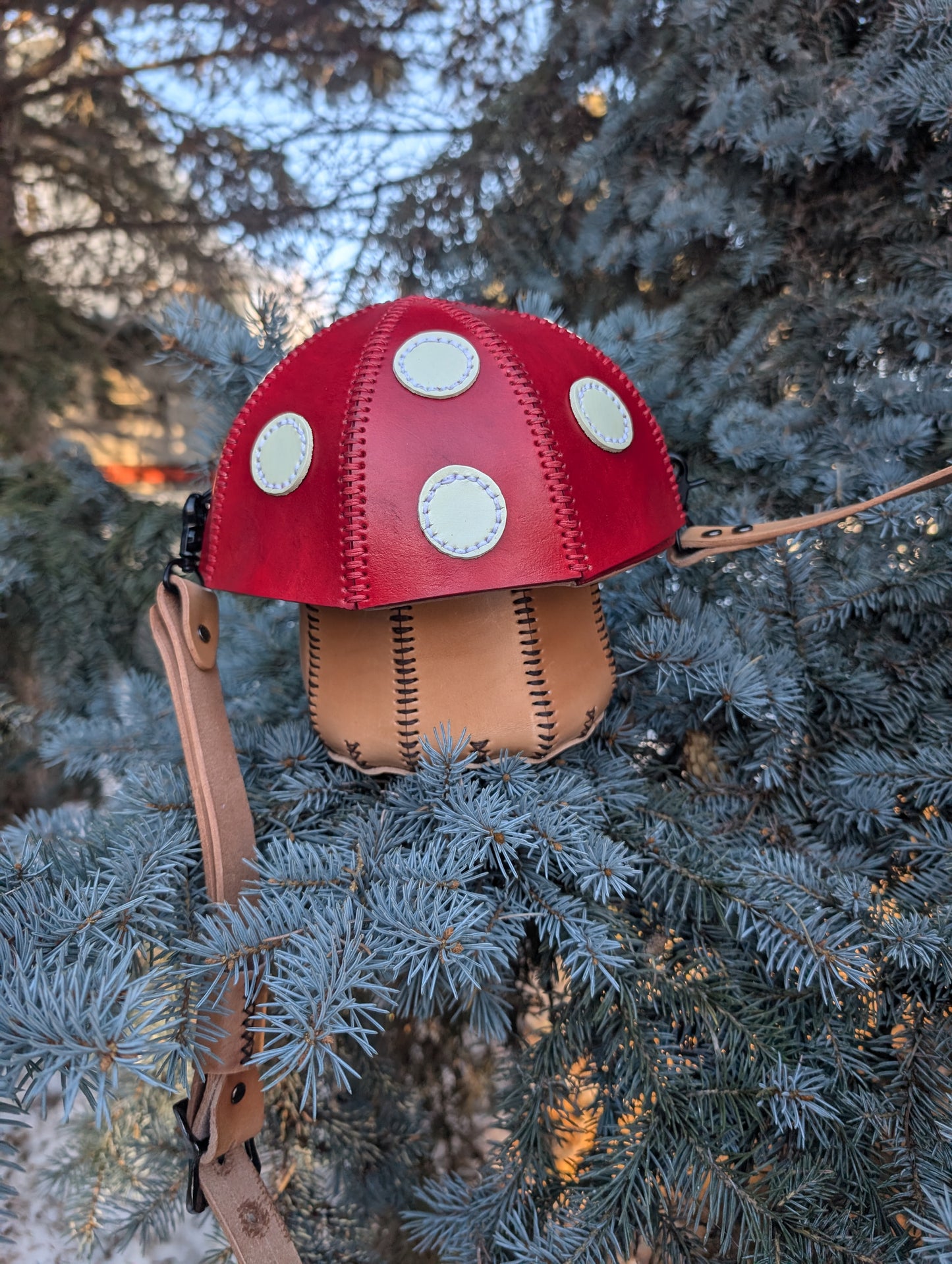 🍄🍄Handmade Full grain Leather Mushroom Crossbody Bag🍄🍄