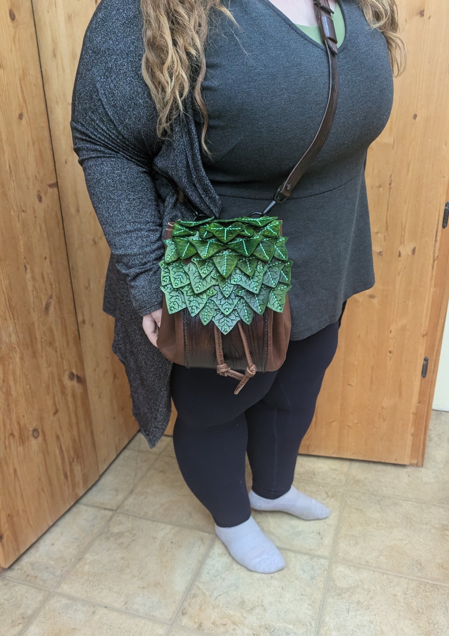 🌿Handmade Leather Forest Sprite Drawstring Crossbody Bag🌿