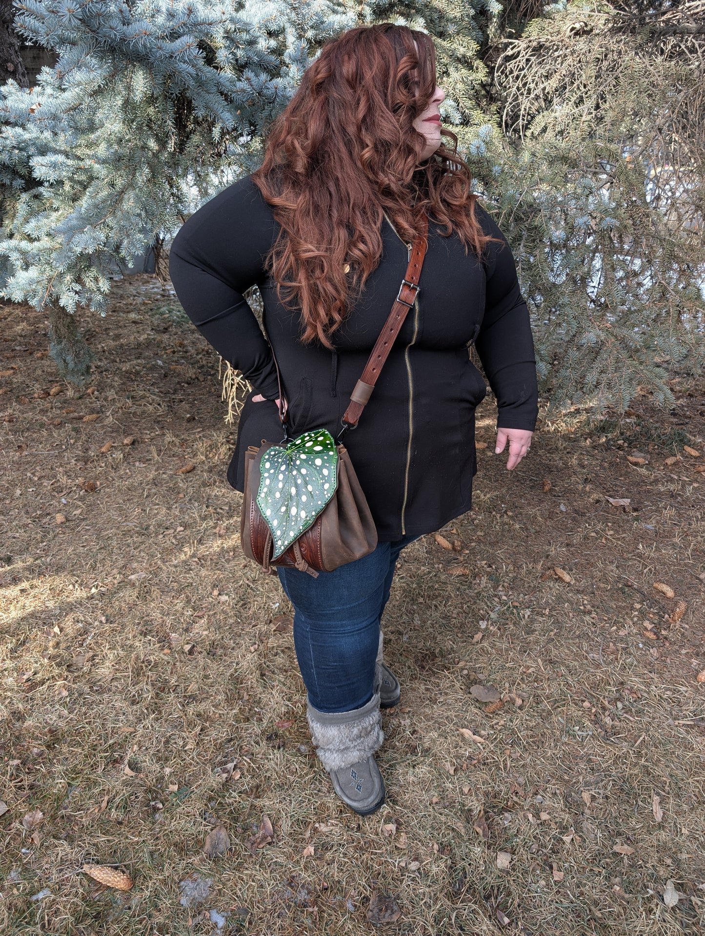 Handmade Leather Begonia Maculata Leaf Crossbody Purse (Full Grain & Tooled Wood Grain) - Handmade in Canada